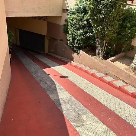 Cardenal If Apartment *