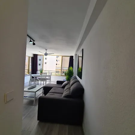 Cardenal If Apartment *